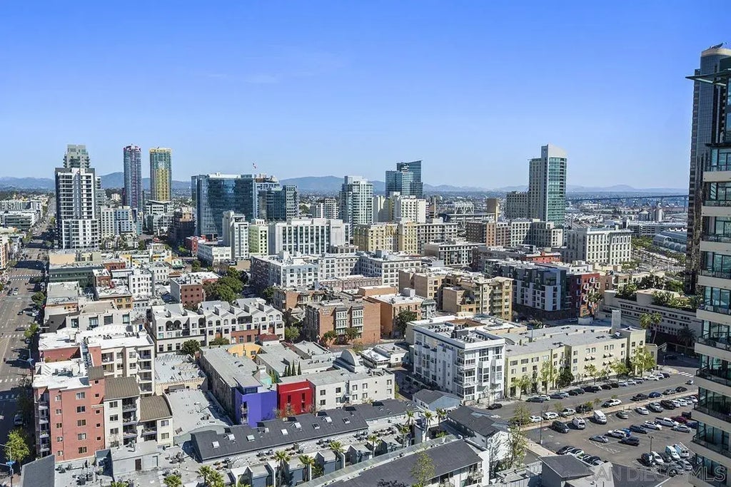 555 Front Street 2201, DOWNTOWN