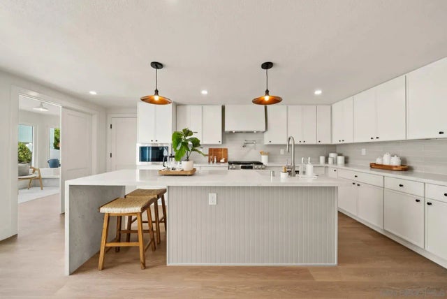 4946 Kalamis Way, Oceanside