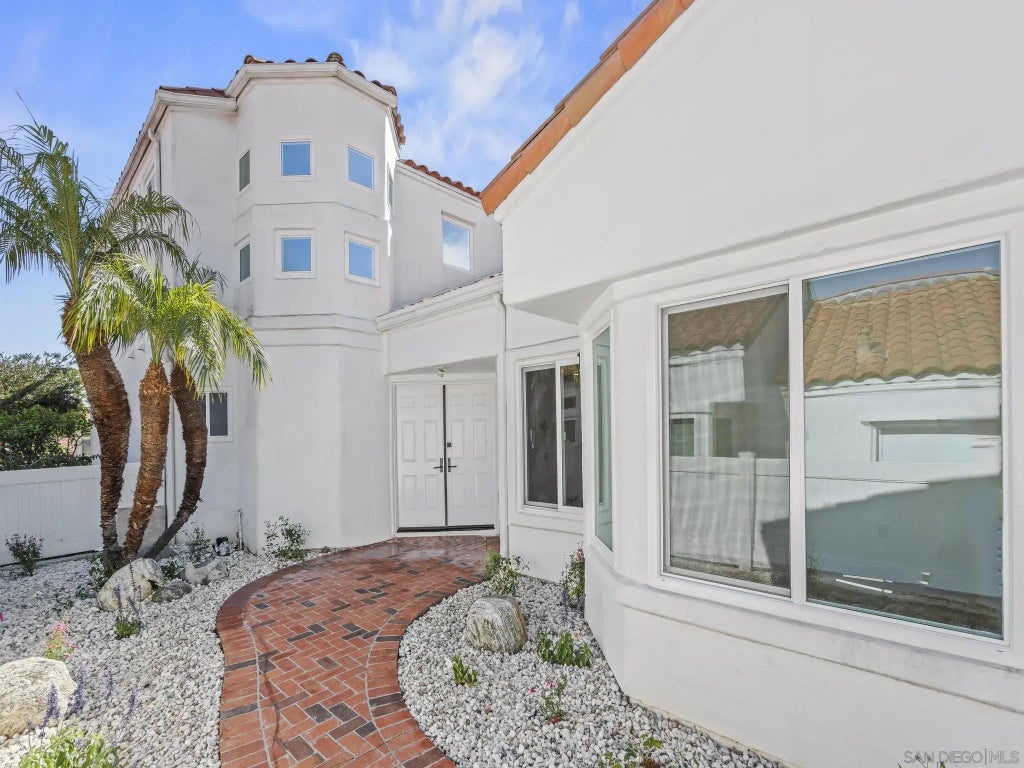 4137 Pindar Way, Oceanside