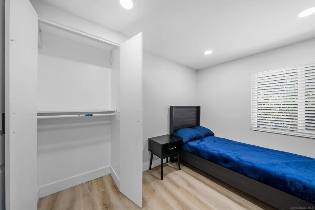 1730 Vista Del Valle Blvd 1 - Room For Rent In 3 Br House, El Cajon