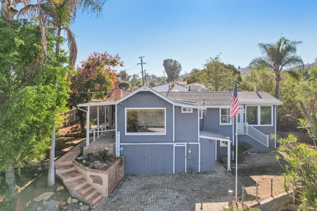 8800 Gardena Rd, Lakeside