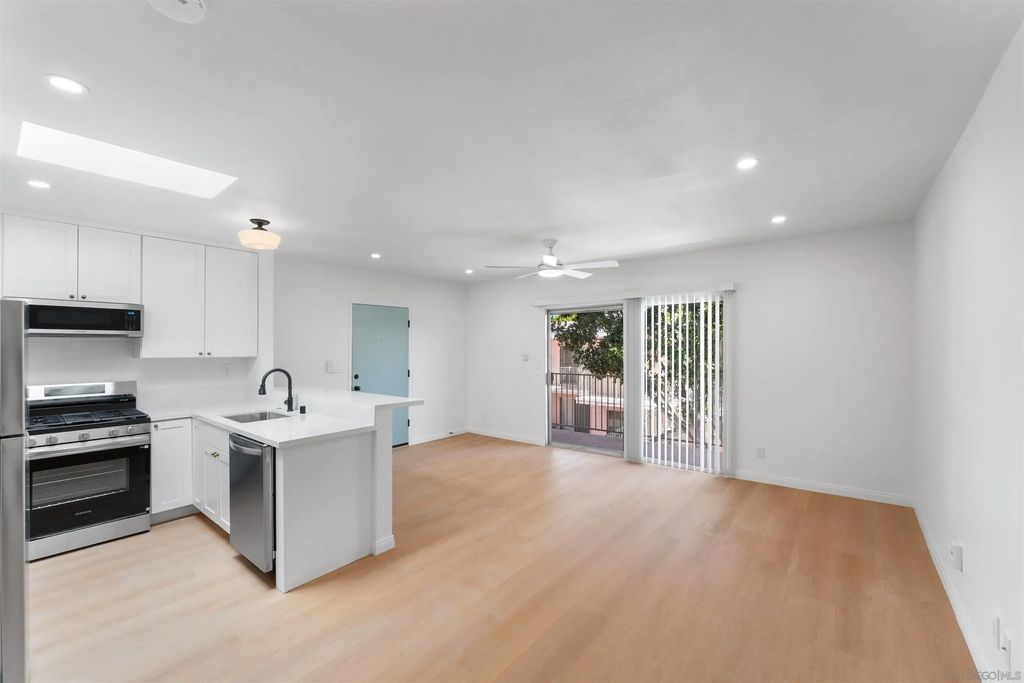 930 B Avenue 20, National City