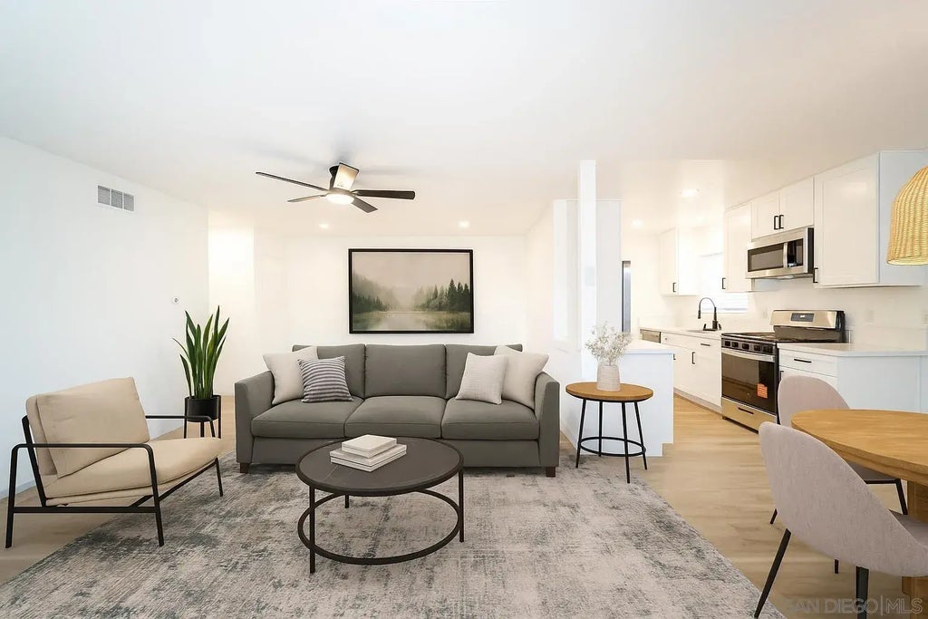 1306 W W San Ysidro Blvd D, SAN YSIDRO