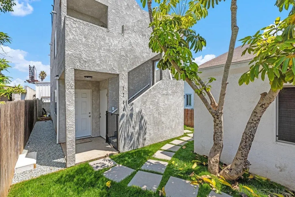 1734 Dahlia Ave 2, IMPERIAL BEACH