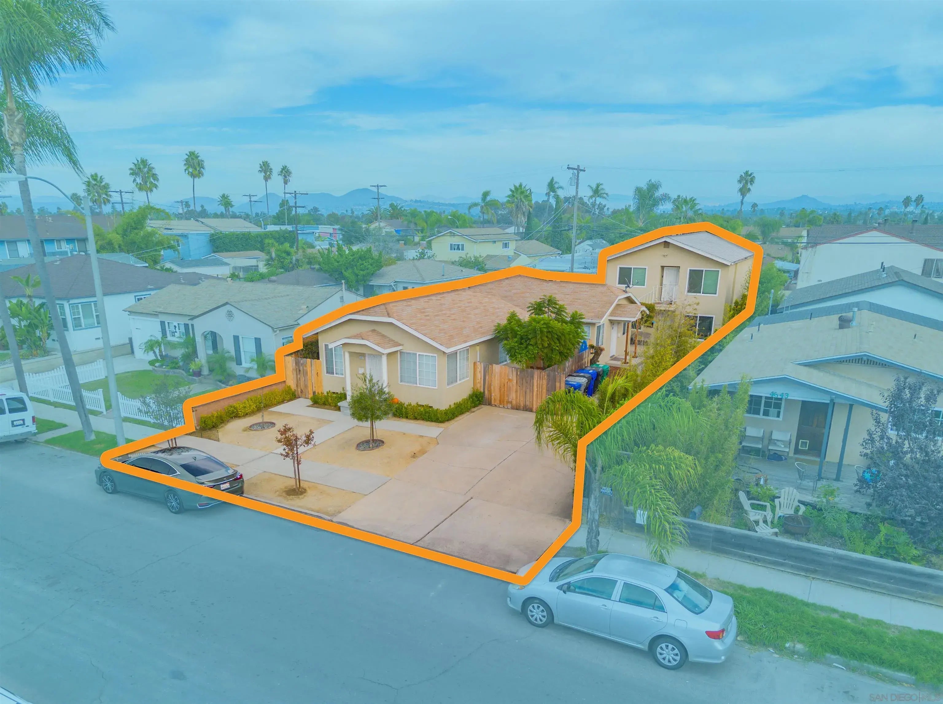 Photo of Listing #250044201