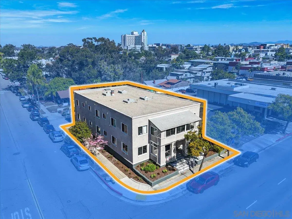 Photo of Listing #250044257