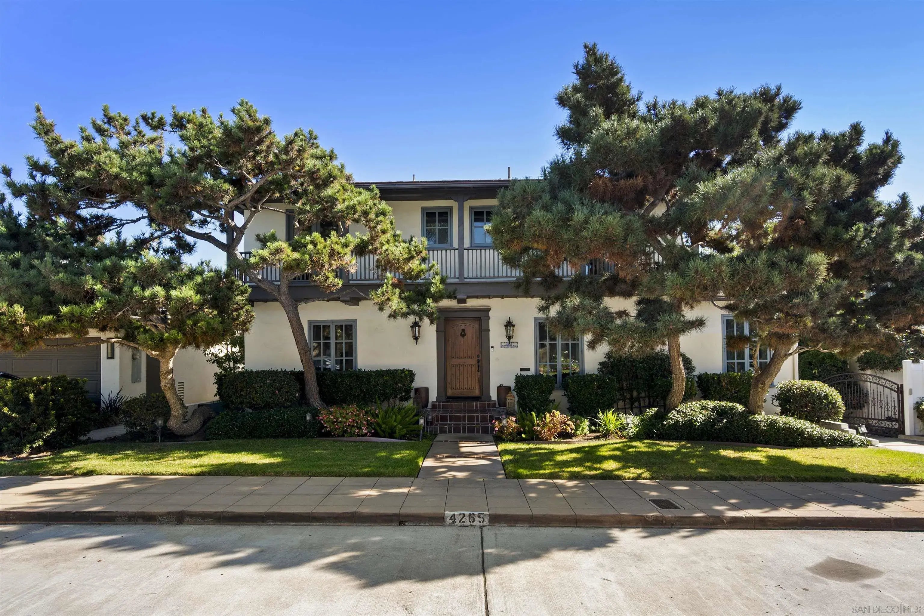 Photo of Listing #250044260