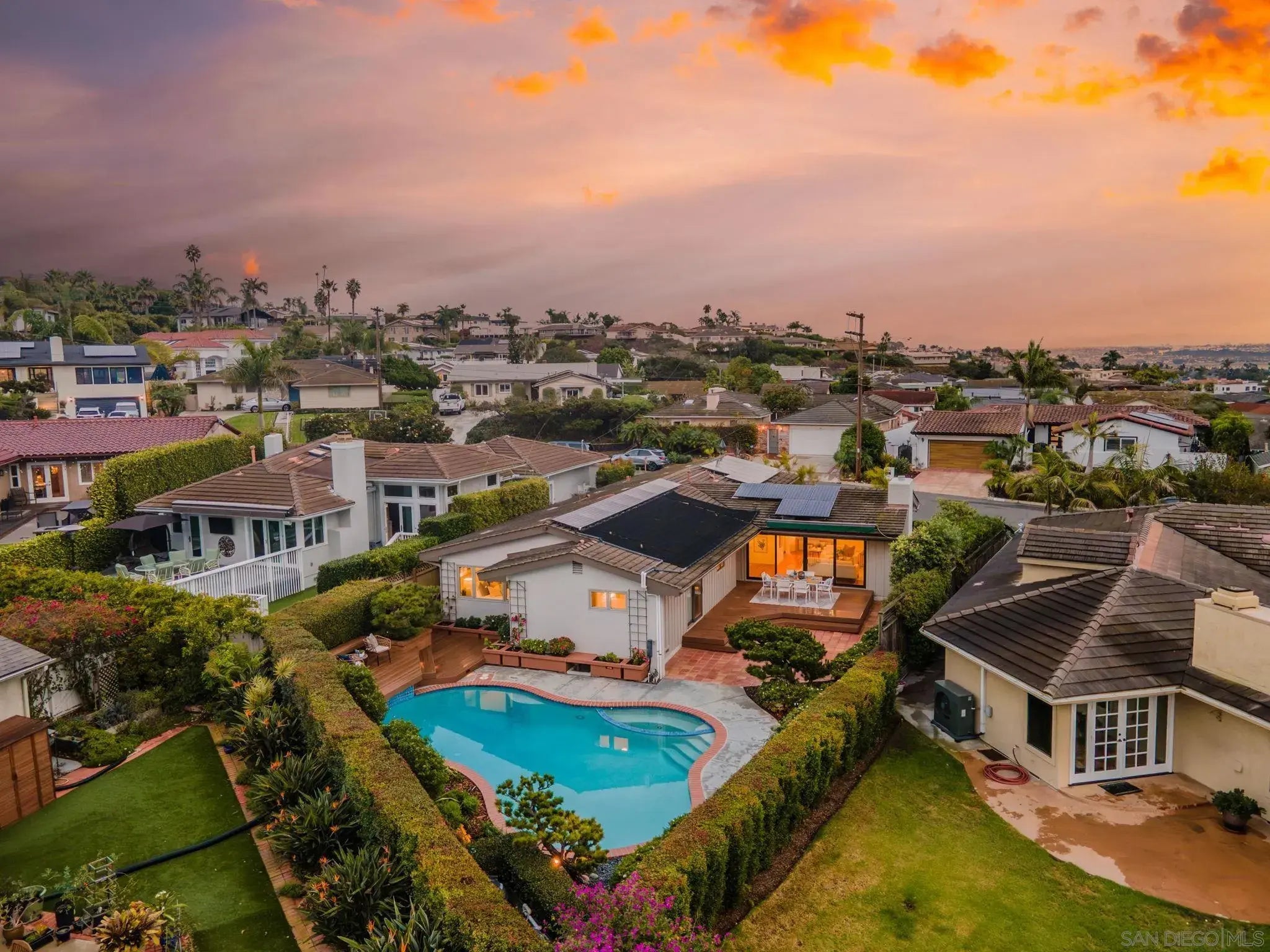 Photo of Listing #250044421