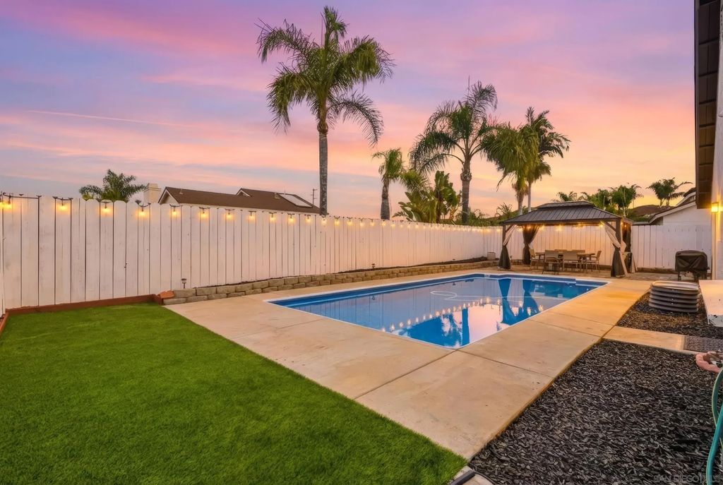 10660 Braverman Drive, Santee