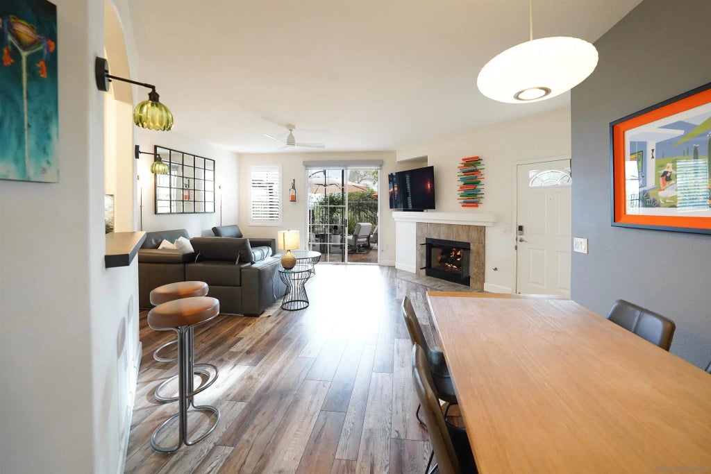 12083 Tivoli Park Row 3, CARMEL MOUNTAIN RANCH