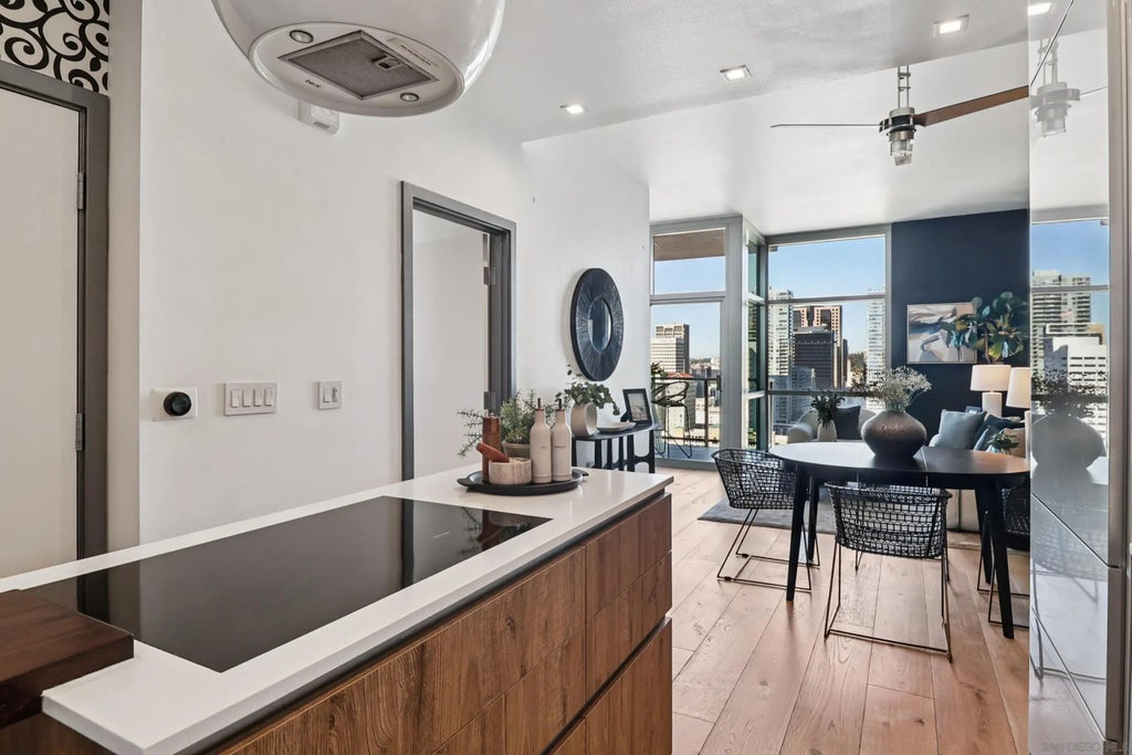 800 The Mark Ln 2703, SAN DIEGO