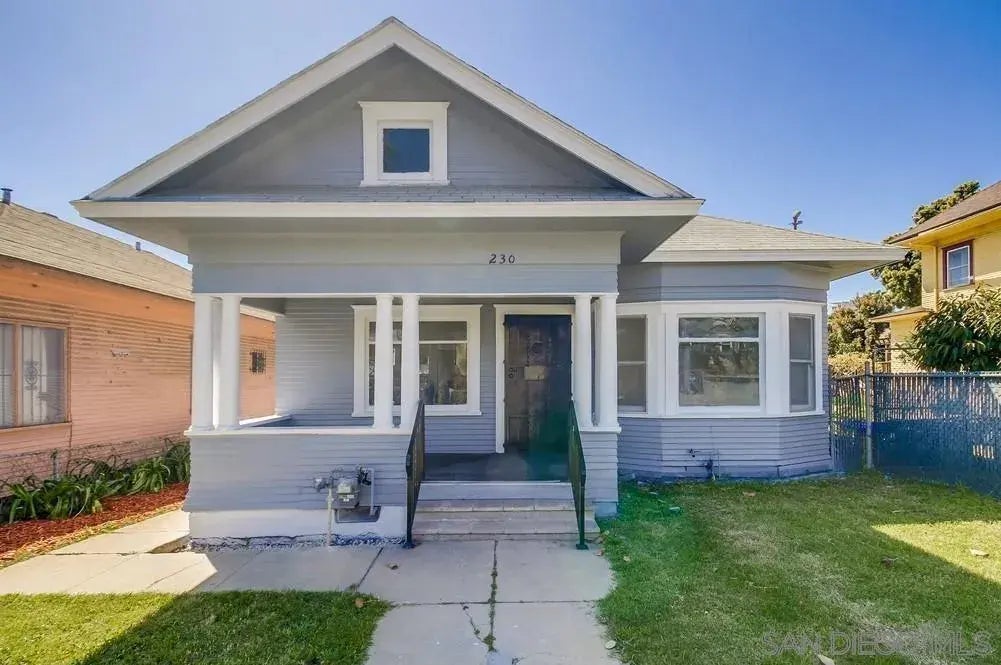 230 20th St., Downtown (DT)