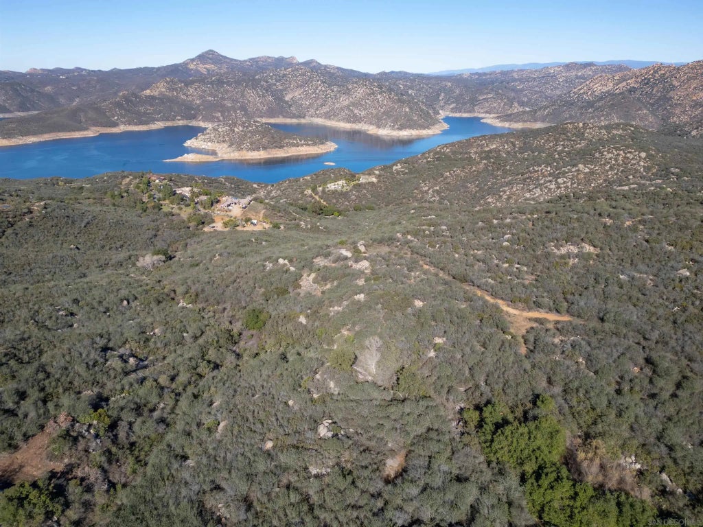 12494 Buena Vida Rd ., Lakeside