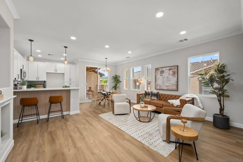 12665 Creekview Dr 140, SABRE SPR