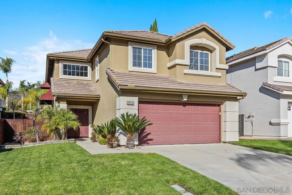 29610 Gracilior Dr, Escondido