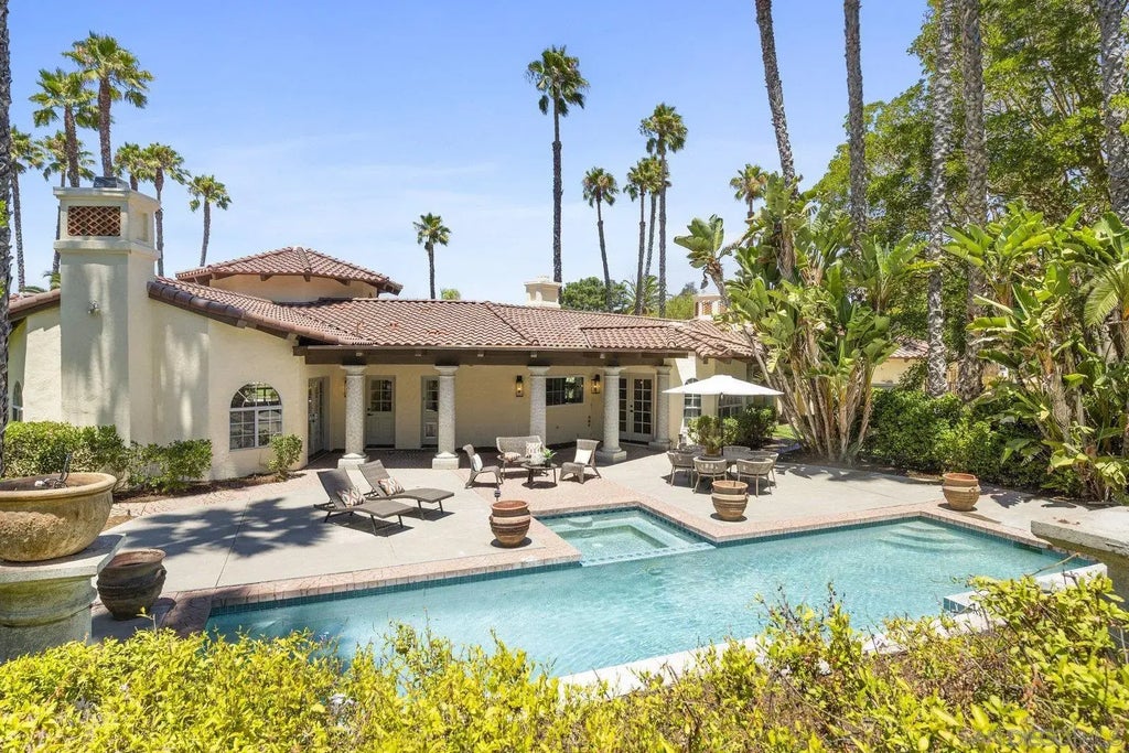 17601 Valle Verde, Poway