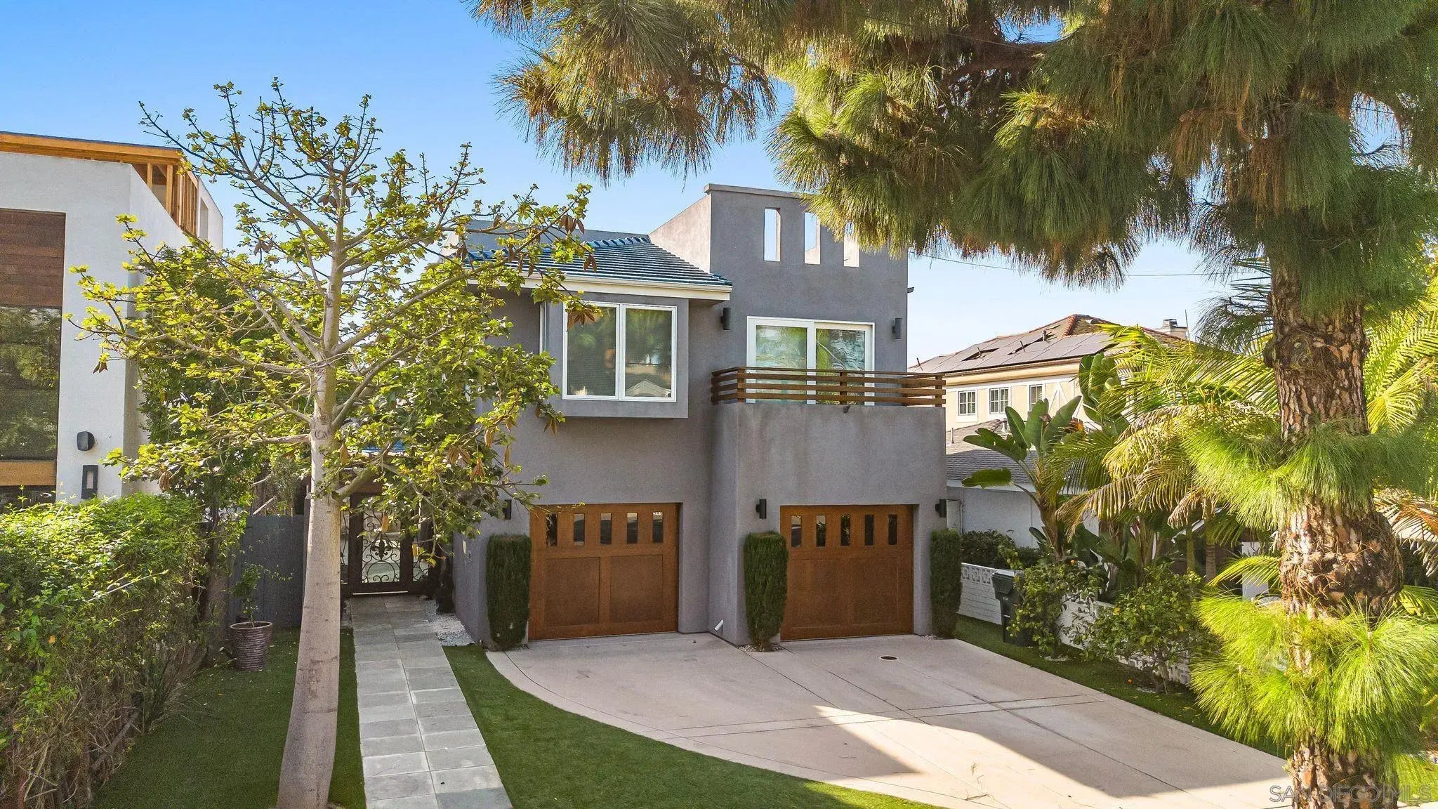 Photo of Listing #250045364