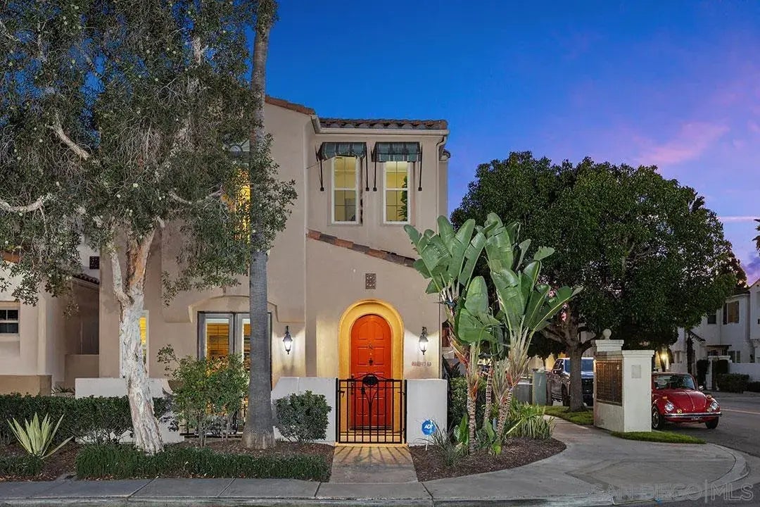 Photo of Listing #250045423