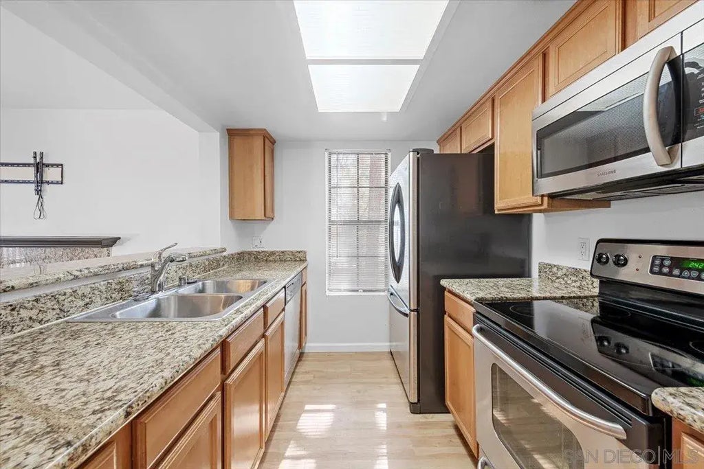 15016 Avenida Venusto 168, CARMEL MOUNTAIN RANCH