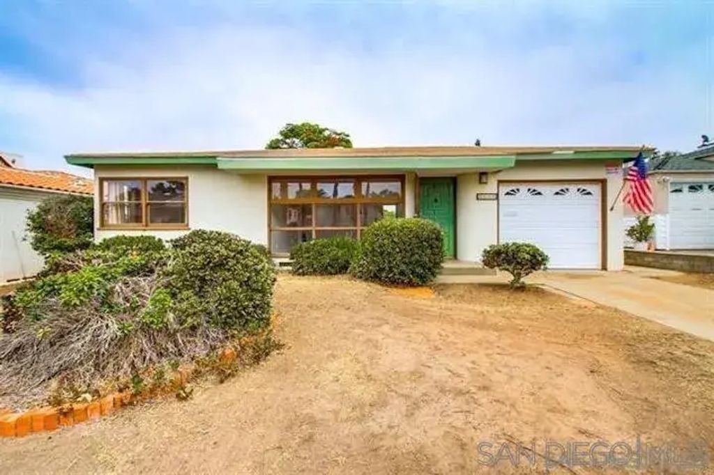 4450 Coronado Ave, OCEAN BEACH