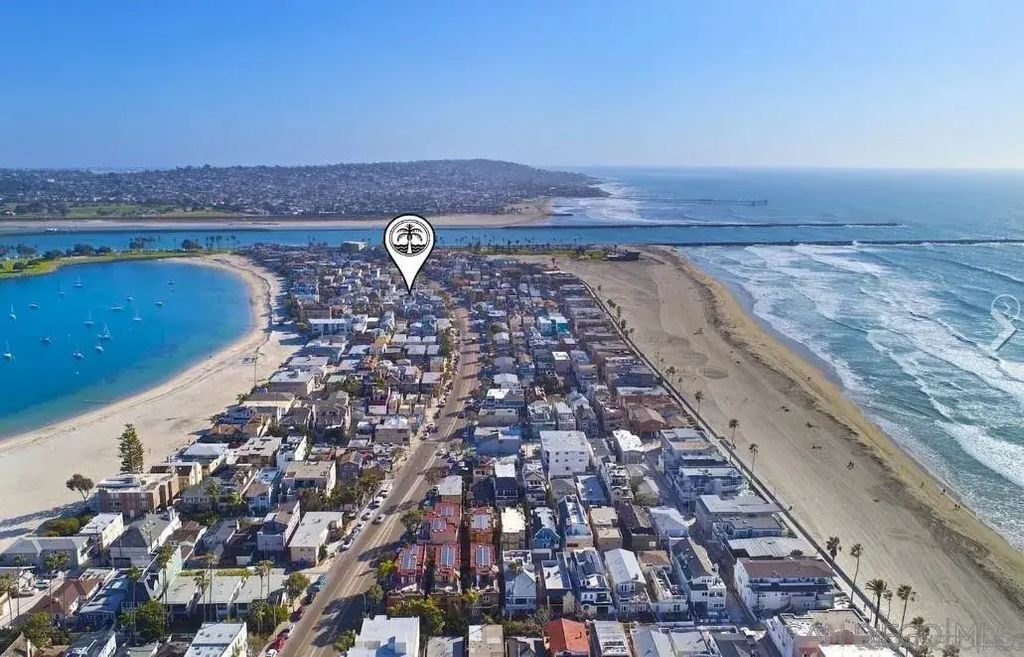 2685 Mission Blvd., MISSION BEACH