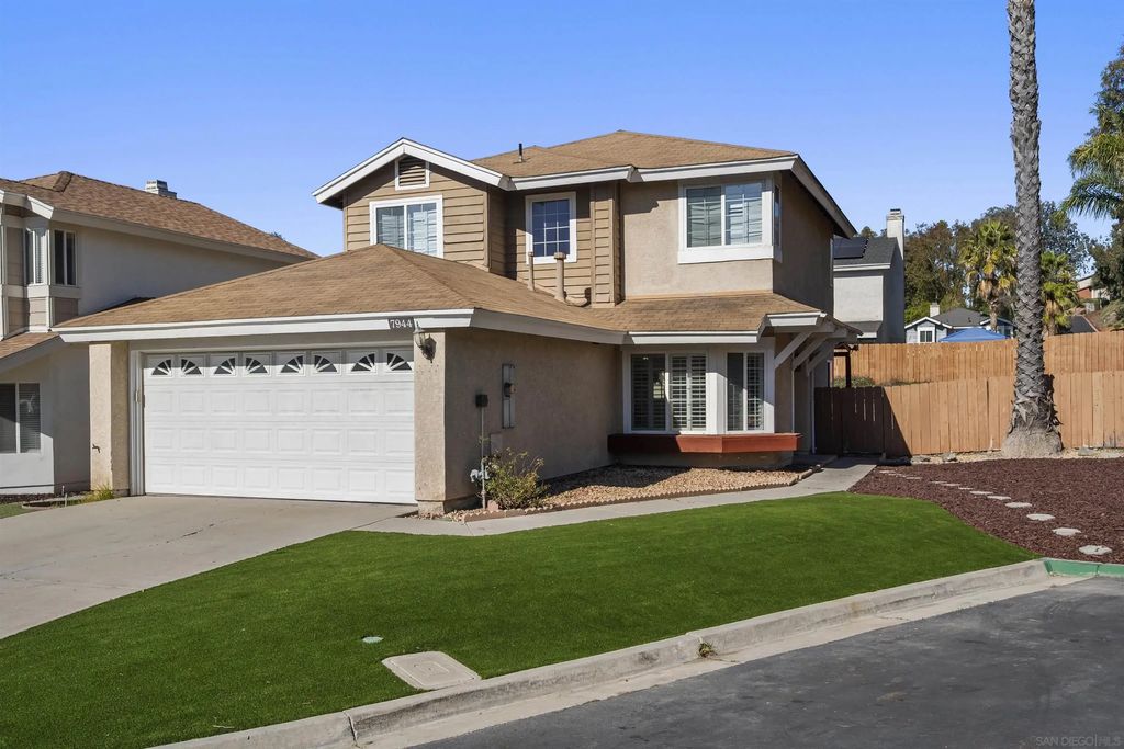 7944 Tinaja Ln, PARADISE HILLS