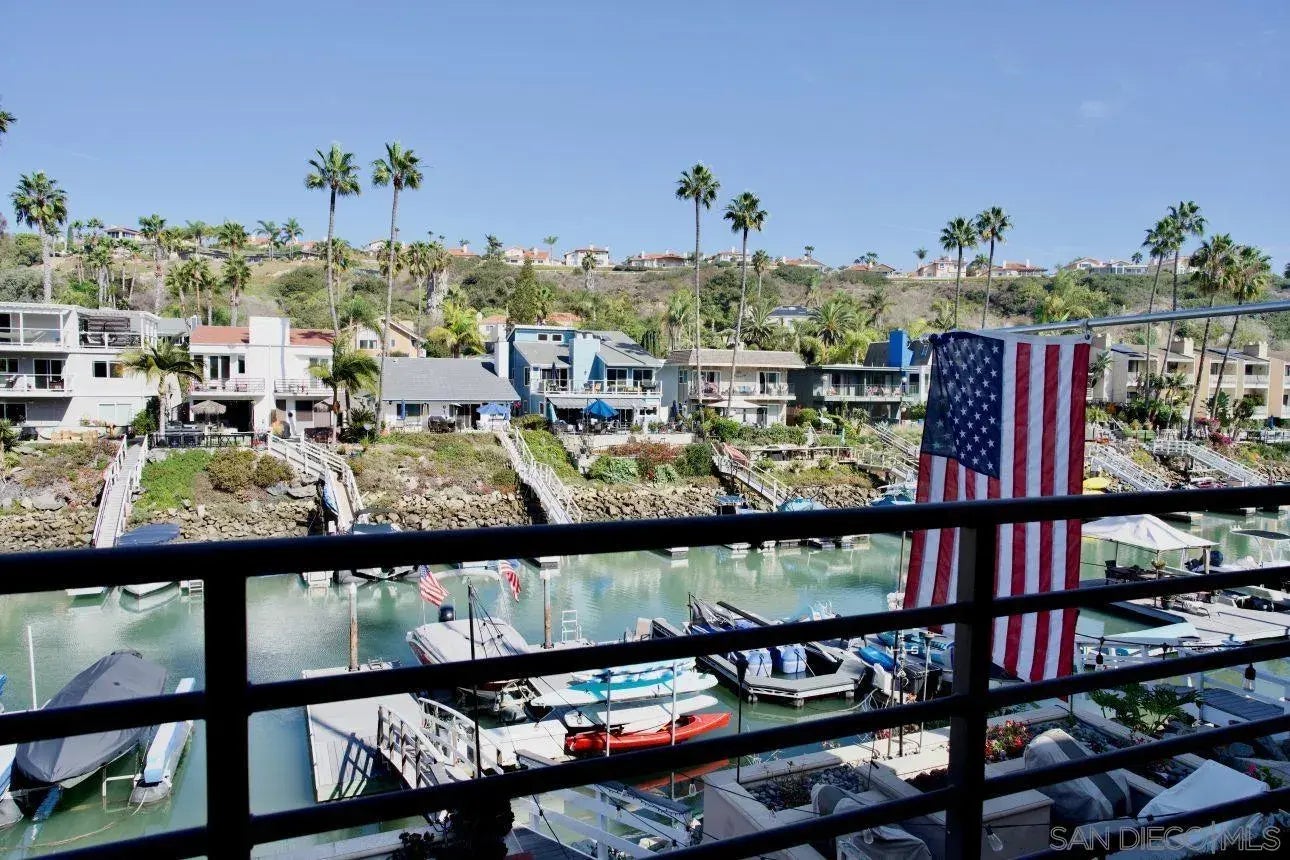 Photo of Listing #250045729