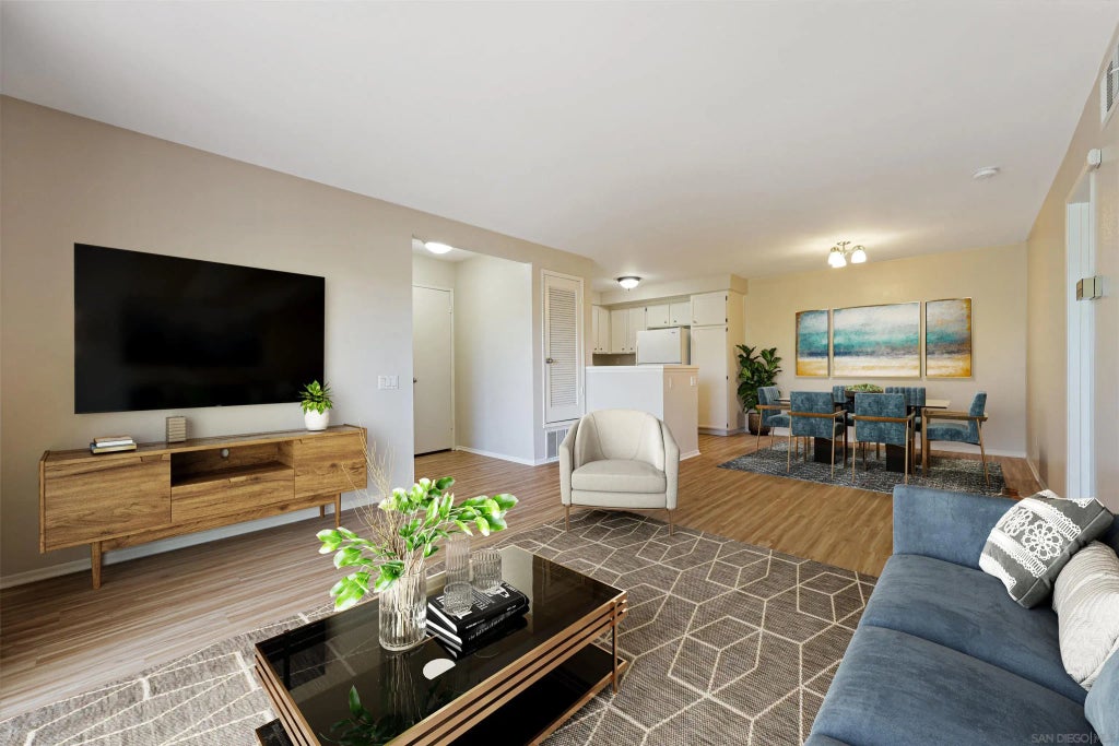 12283 Carmel Vista Rd 122, CARMEL VALLEY