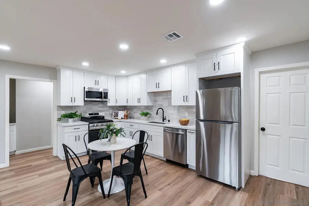 5270 Trojan Ave, TALMADGE