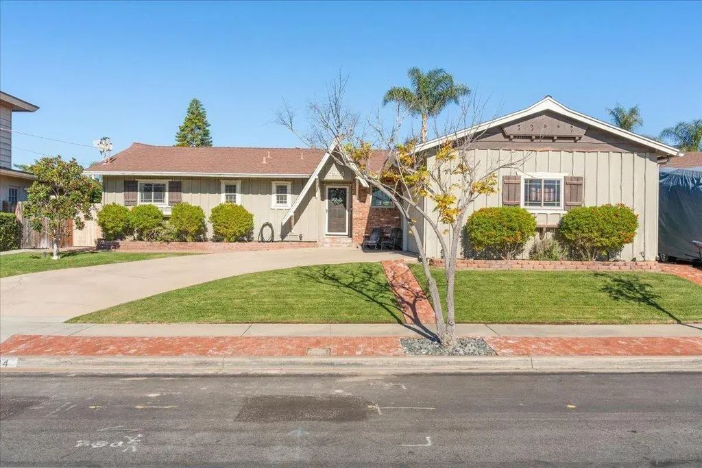 5924 Lancaster, DEL CERRO