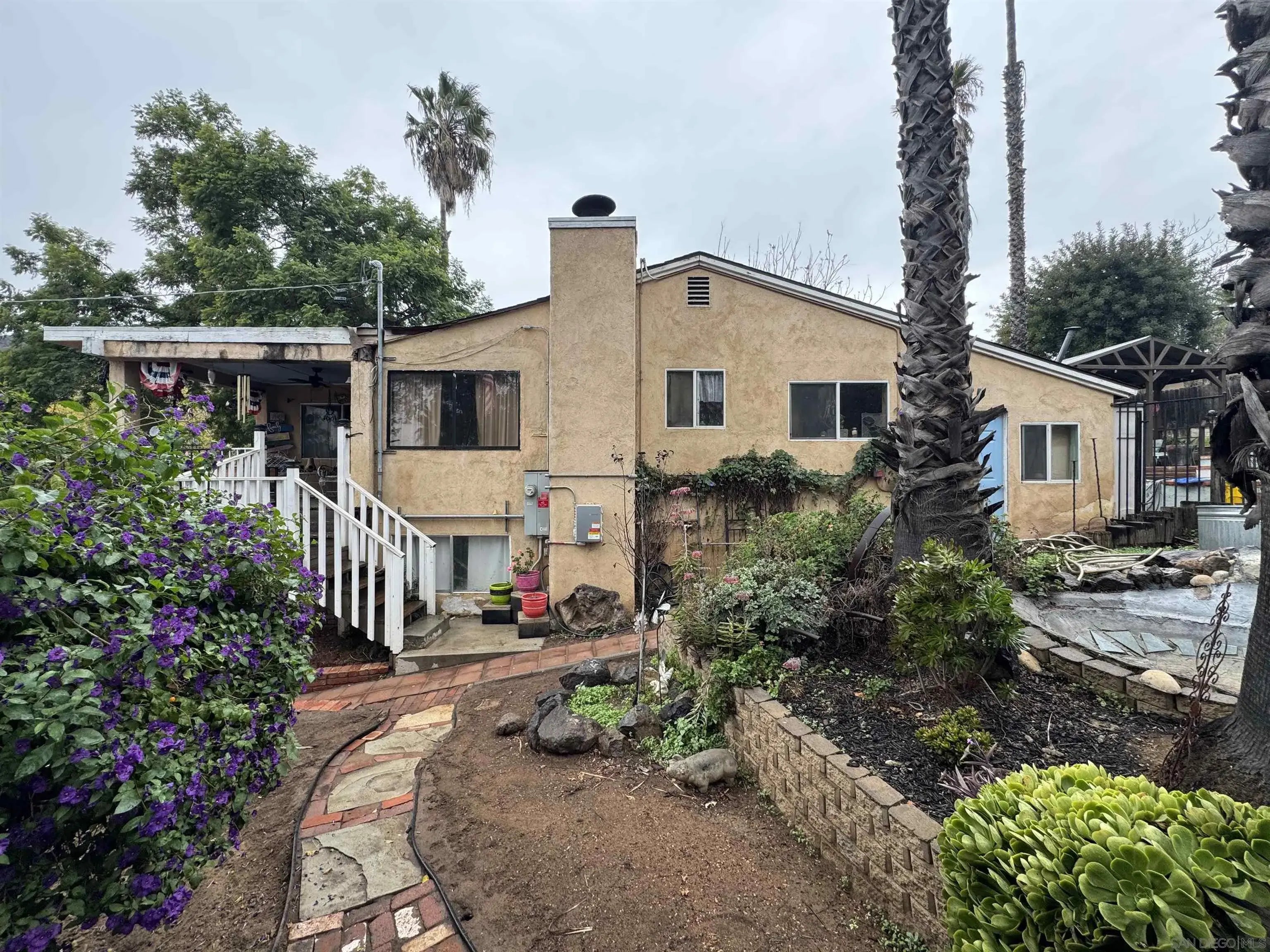 Photo of Listing #250046196