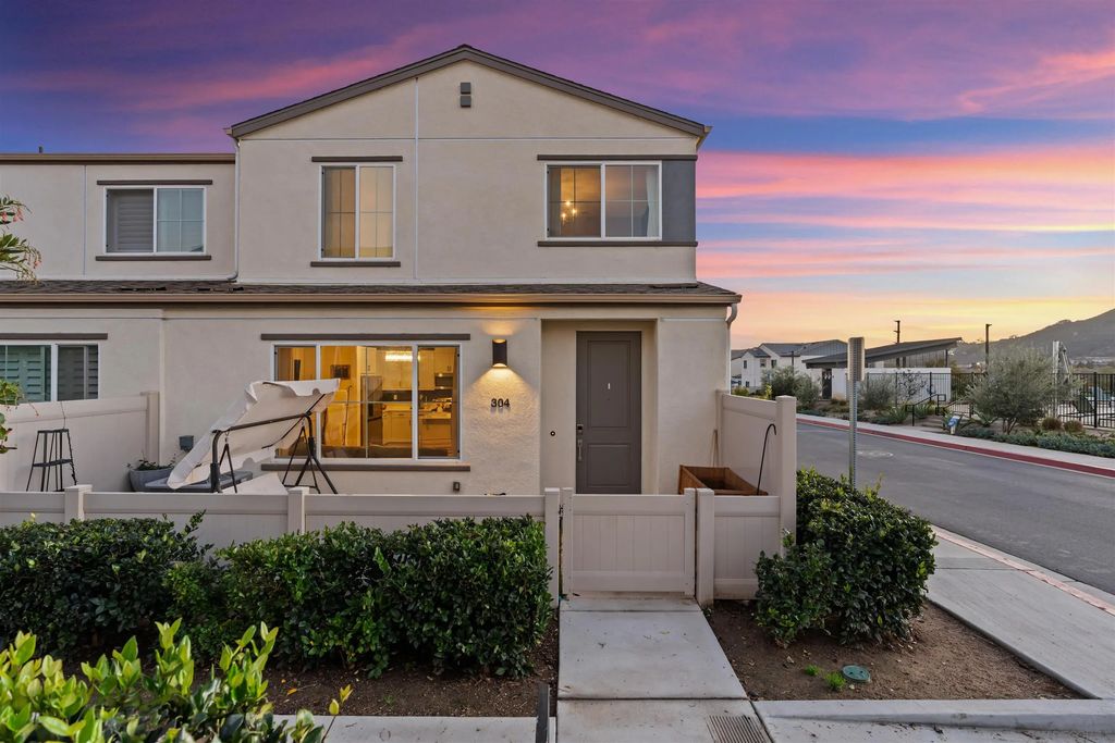 304 Sweet Place, Fallbrook