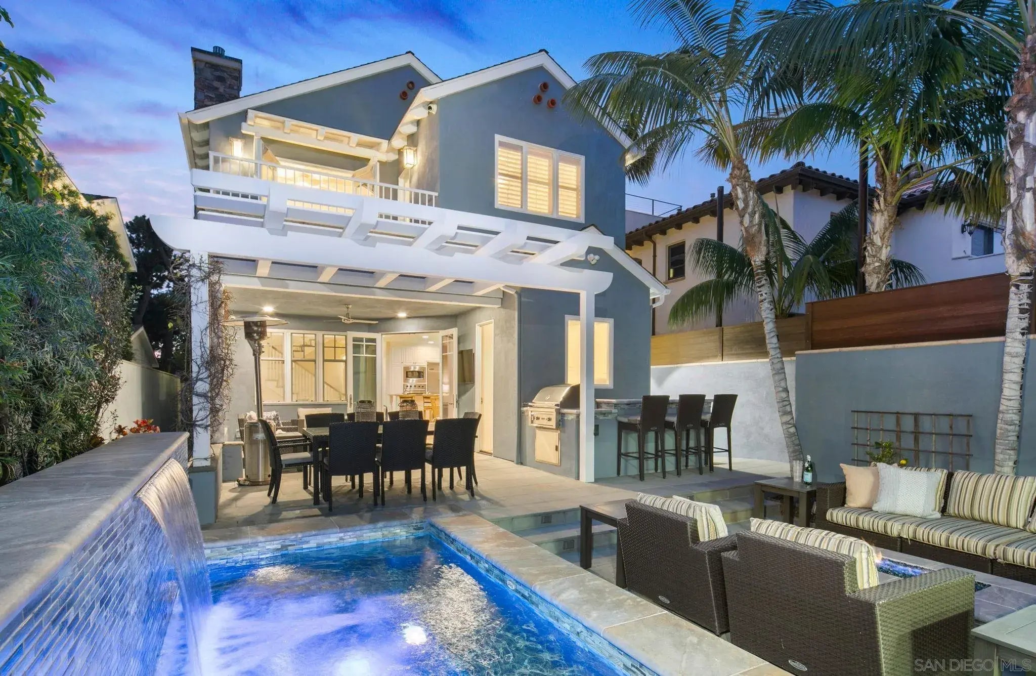 Photo of Listing #250046293