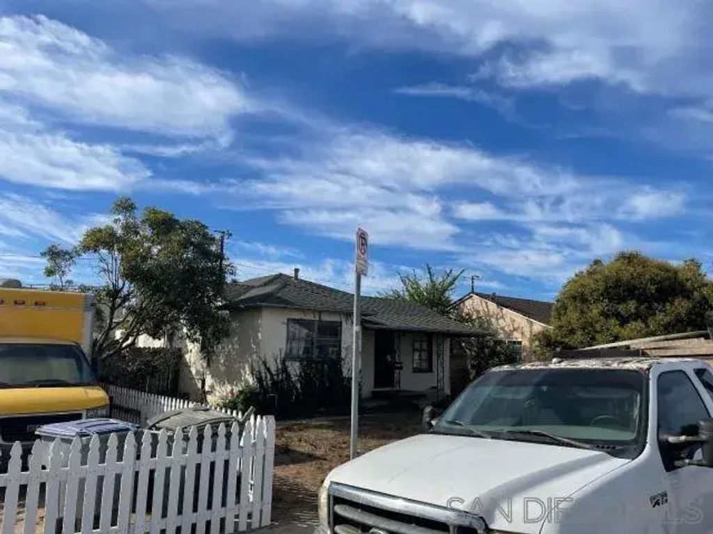 430 W Fir Ave, Oxnard
