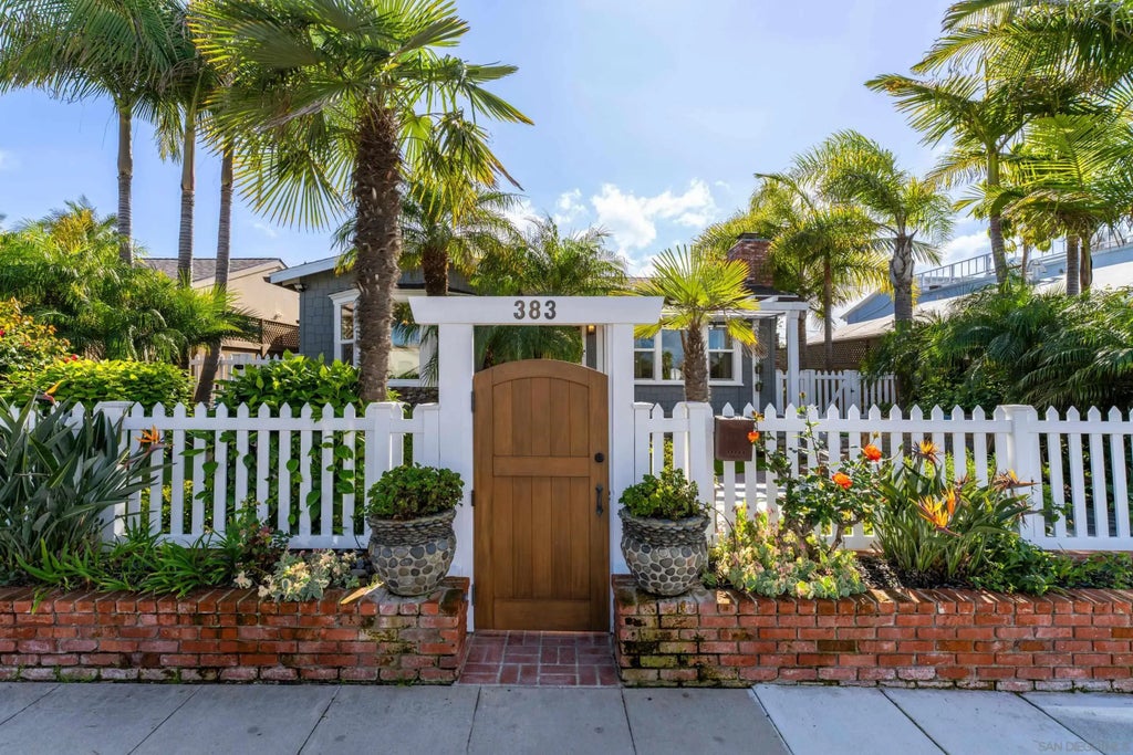 383 Westbourne St., LA JOLLA