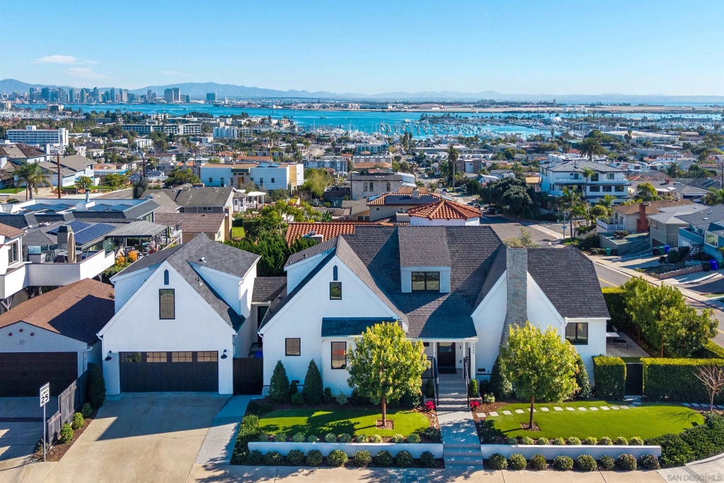 1455 Clove Street, POINT LOMA