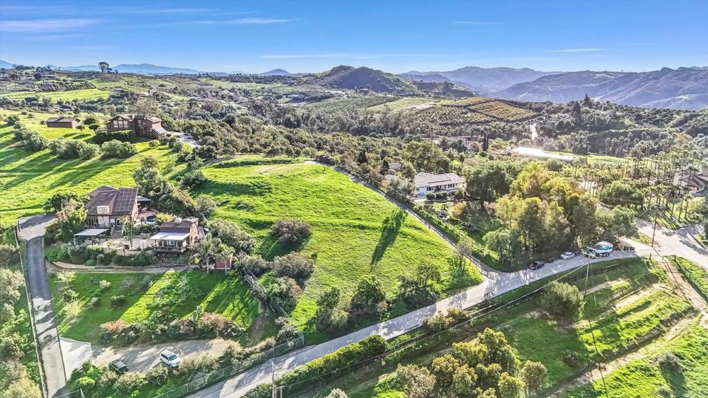 32039 Via Vera, Bonsall