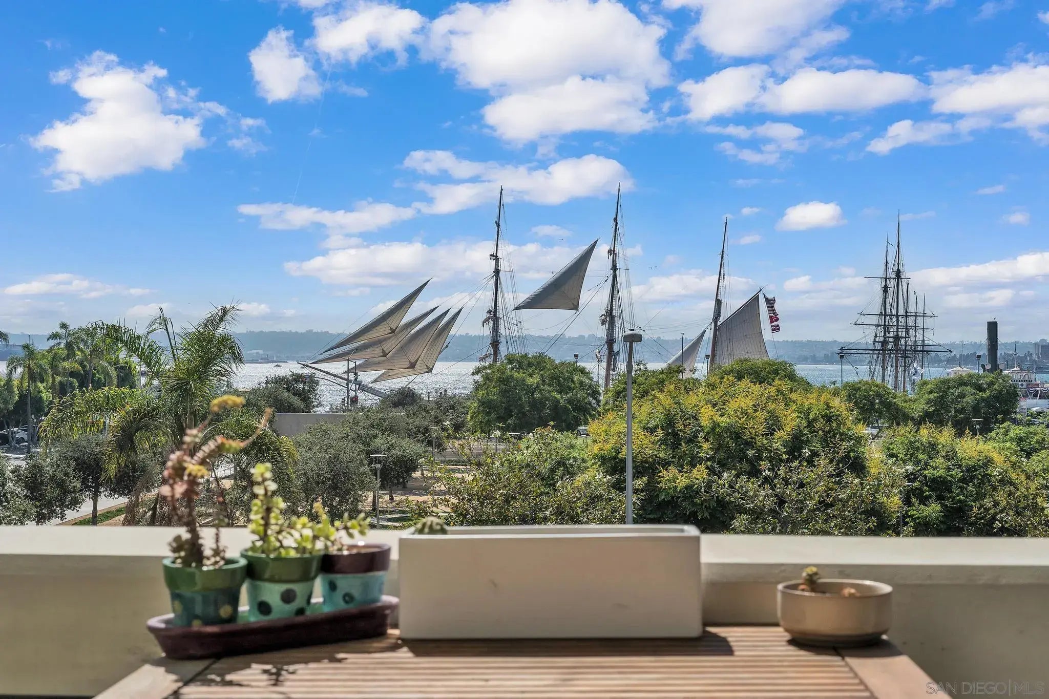 Photo of Listing #260001699