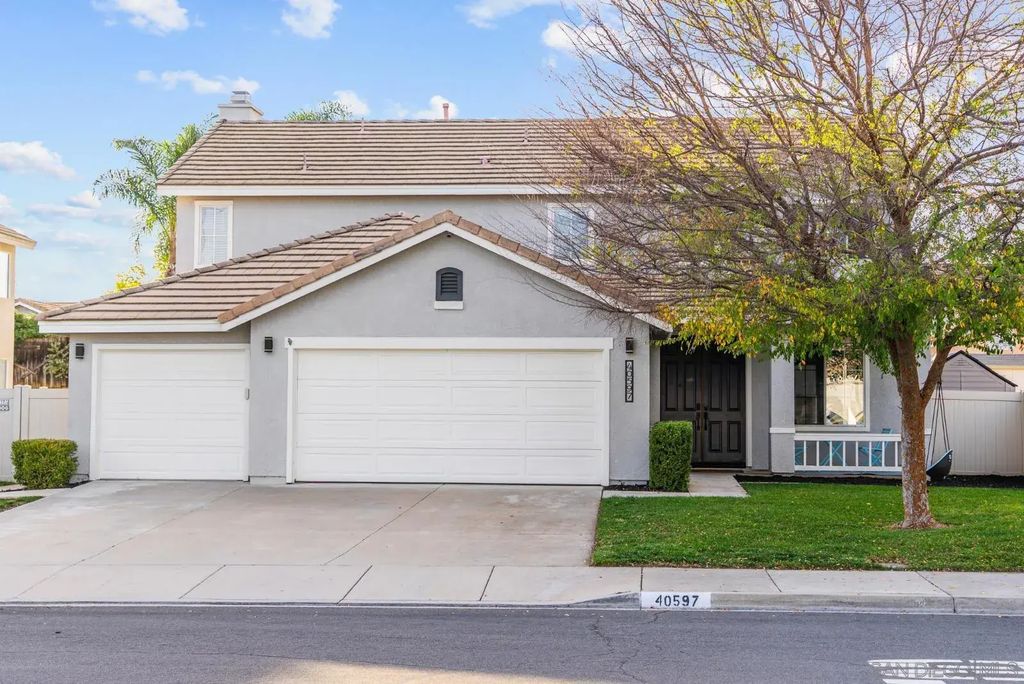 40597 Symphony Park Ln, Murrieta