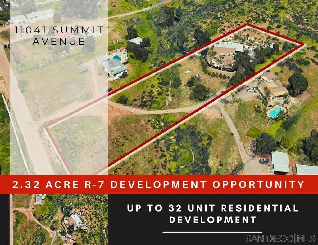 11041 Summit Avenue, Santee