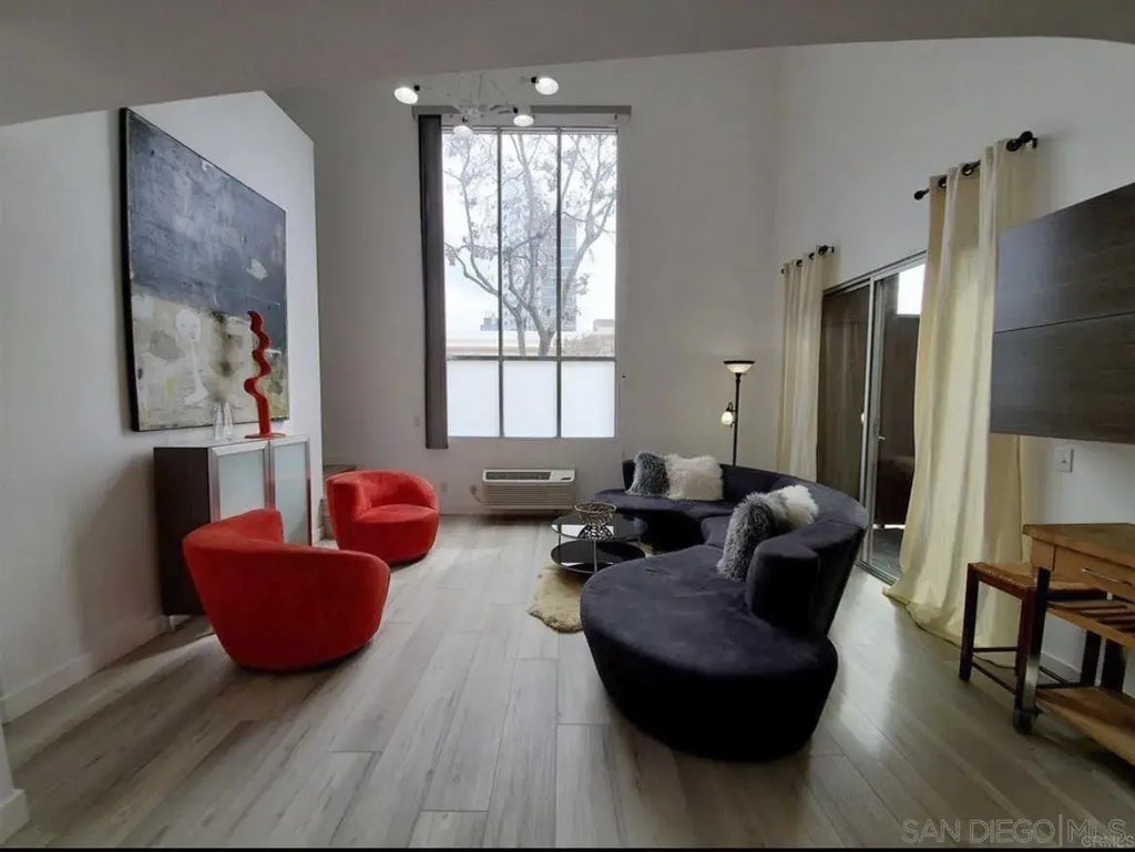 948 G Street 19, DOWNTOWN