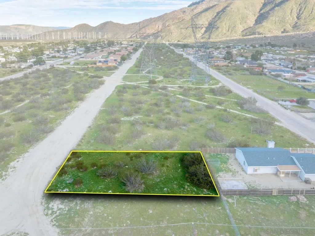 Ella Ave 386, Cabazon
