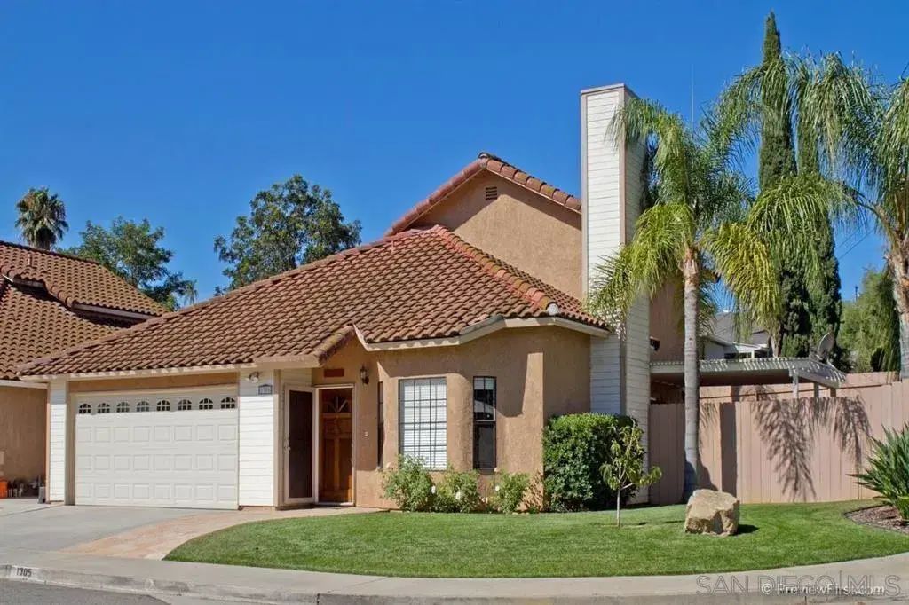 1305 Kiso Glen, Escondido