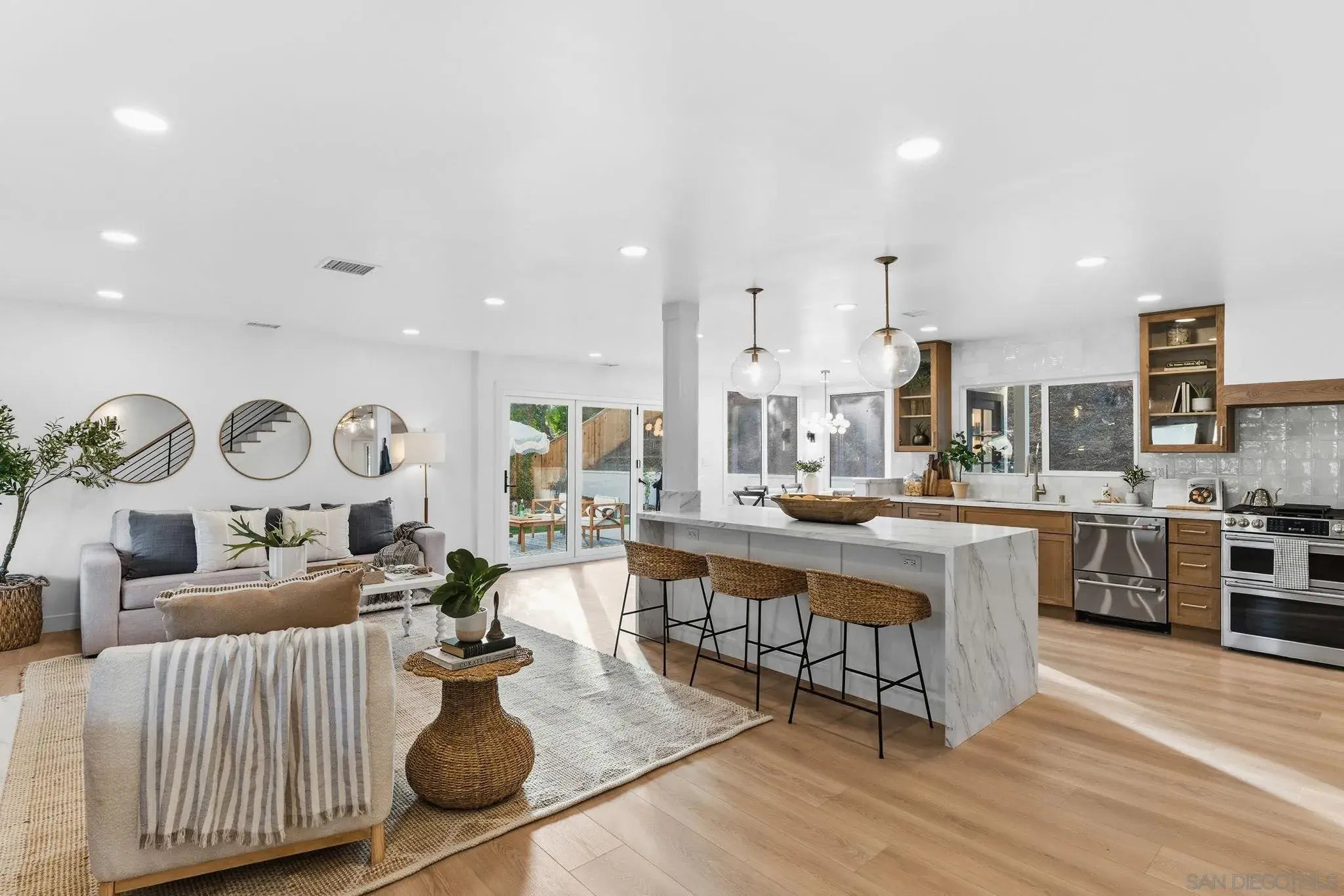 Photo of Listing #260002376