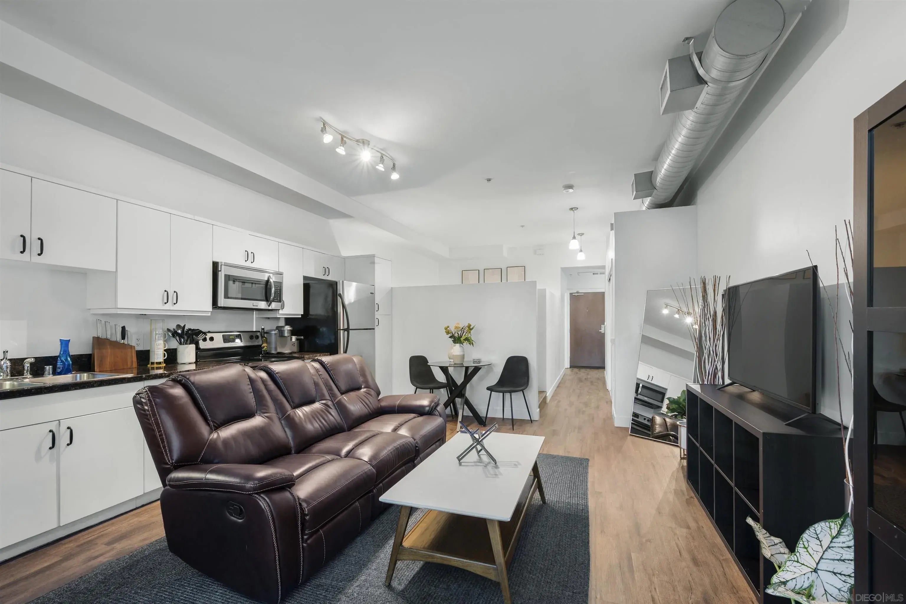 Photo of Listing #260002458