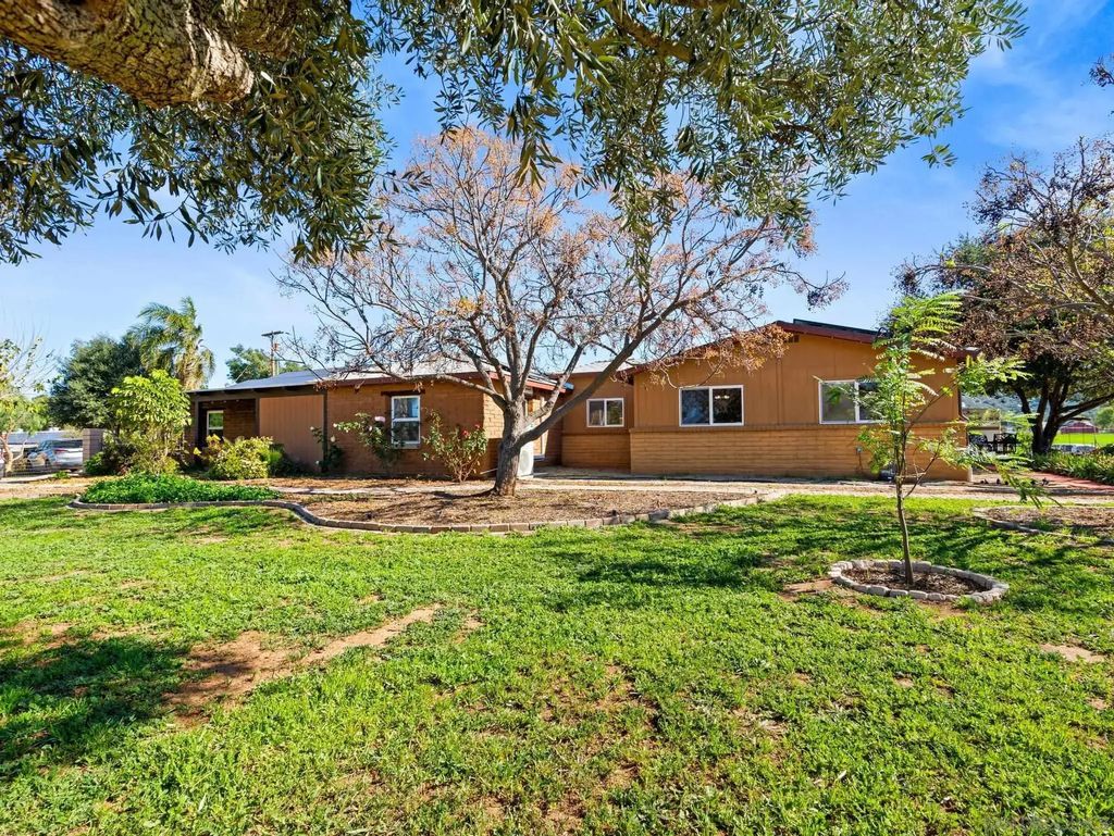 1550 Keyes Road, Ramona