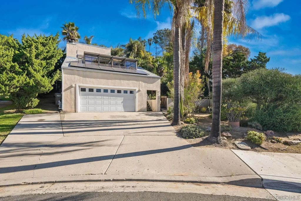 9190 Spice St, La Mesa