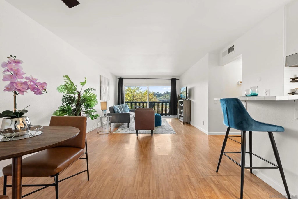 6202 Friars Rd 215, MISSION VALLEY