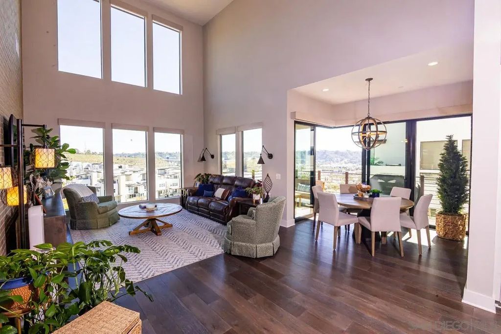 8605 Aspect Drive, Civita (CIVI)