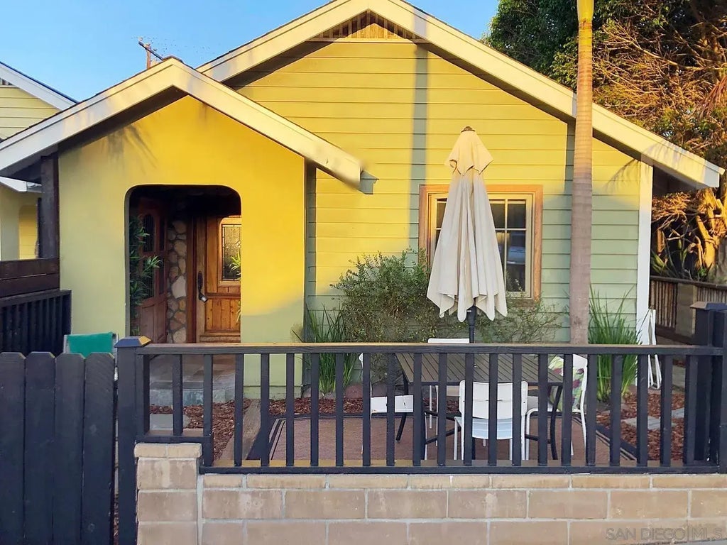 513 3rd St, Encinitas